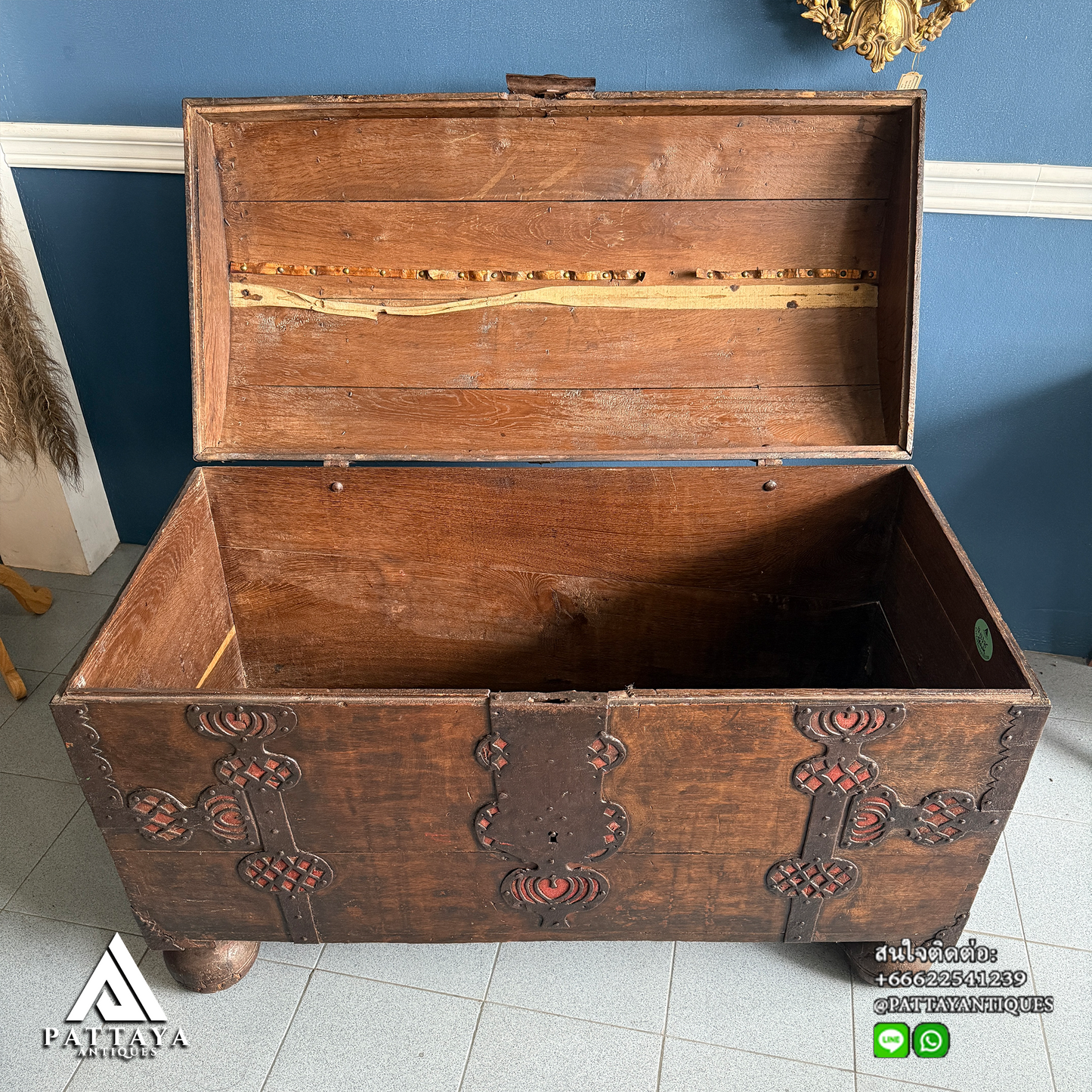 18th Century Dutch Oak Chest