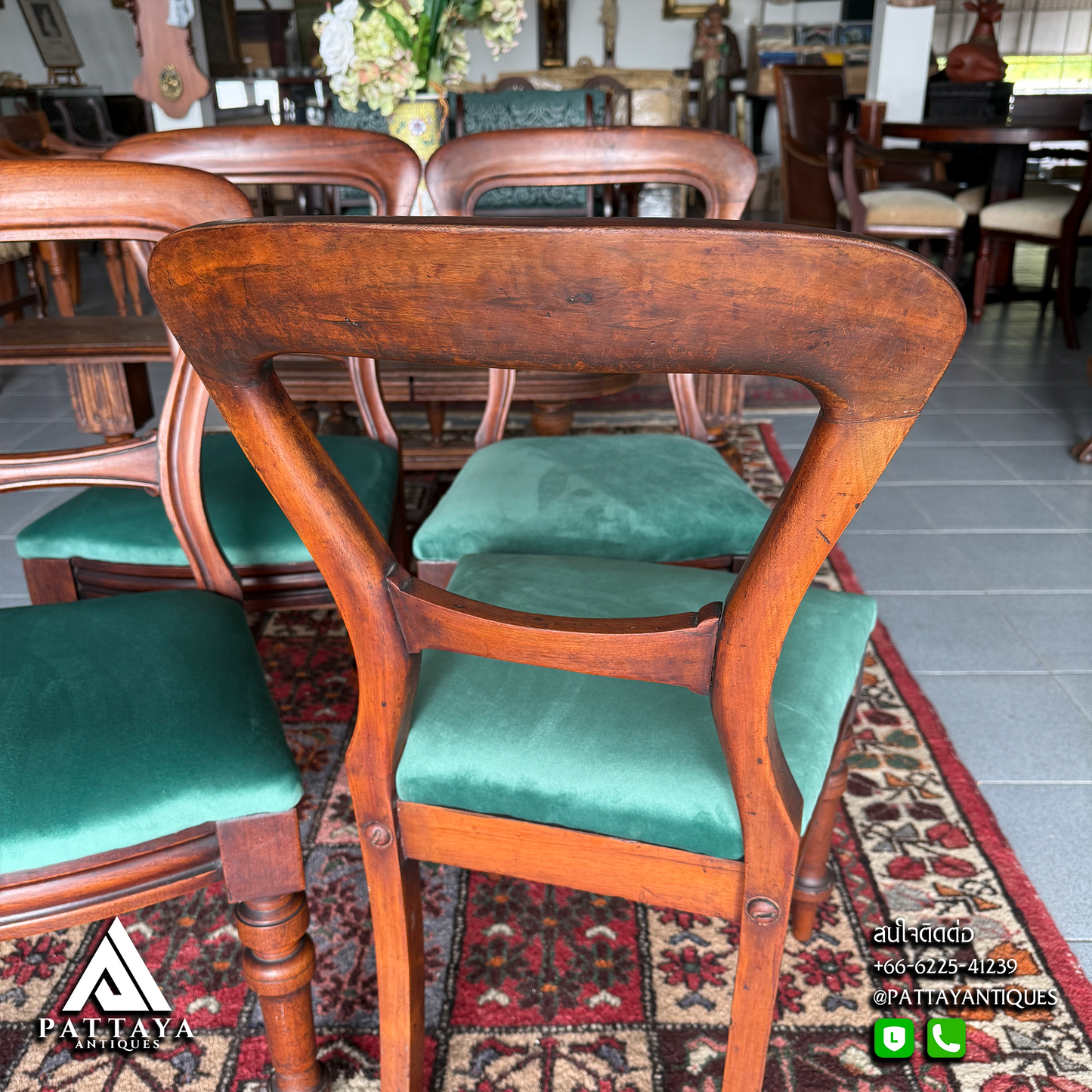 4 Antique Victorian Mahogany Balloon Back Dining Chairs