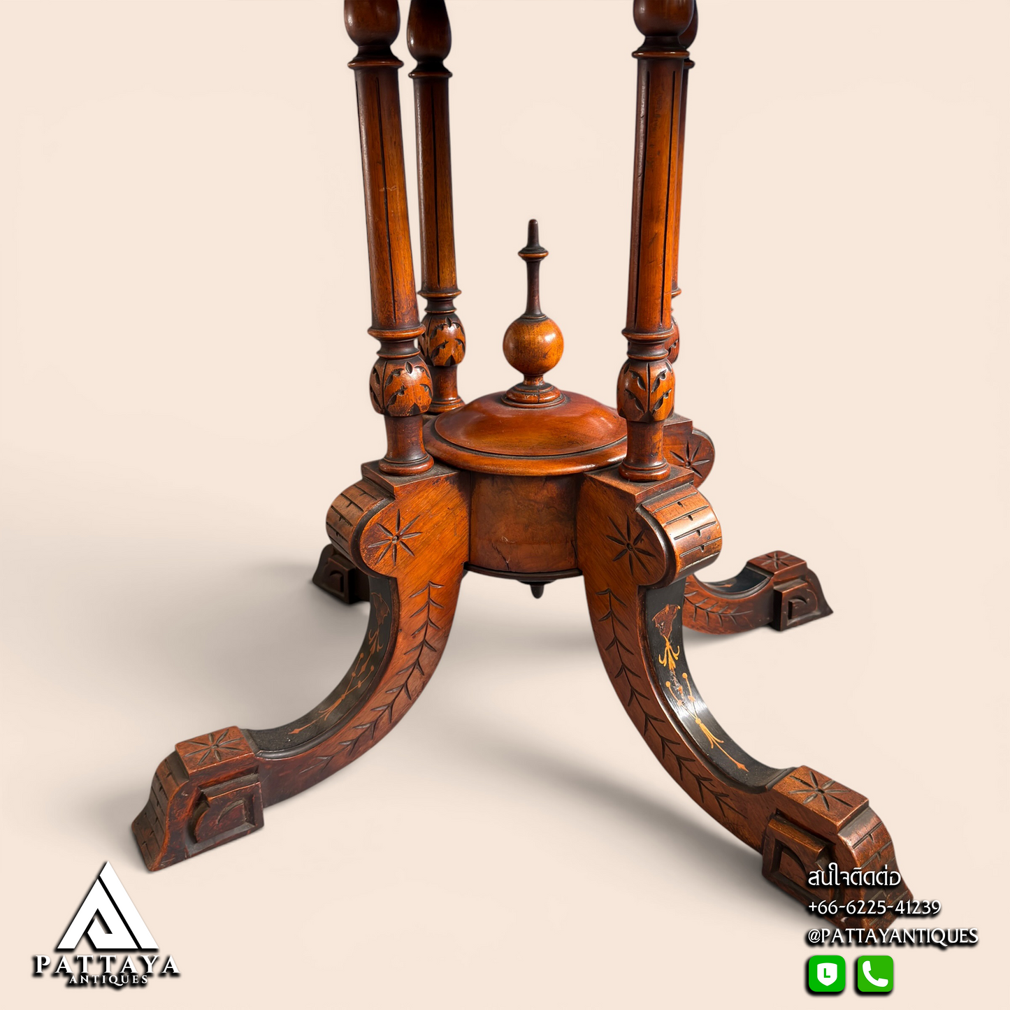 19th Century English Victorian Ebony & Burr Walnut Inlay Oval Center Table