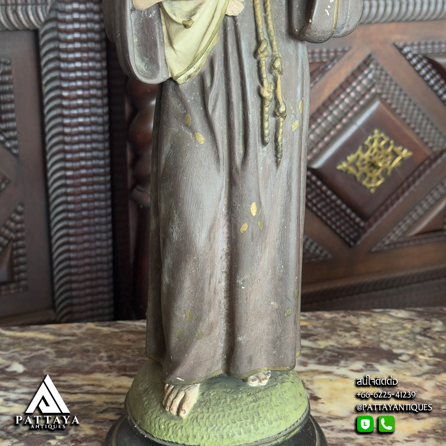 Plaster Statue St. Anthony holding Child Jesus