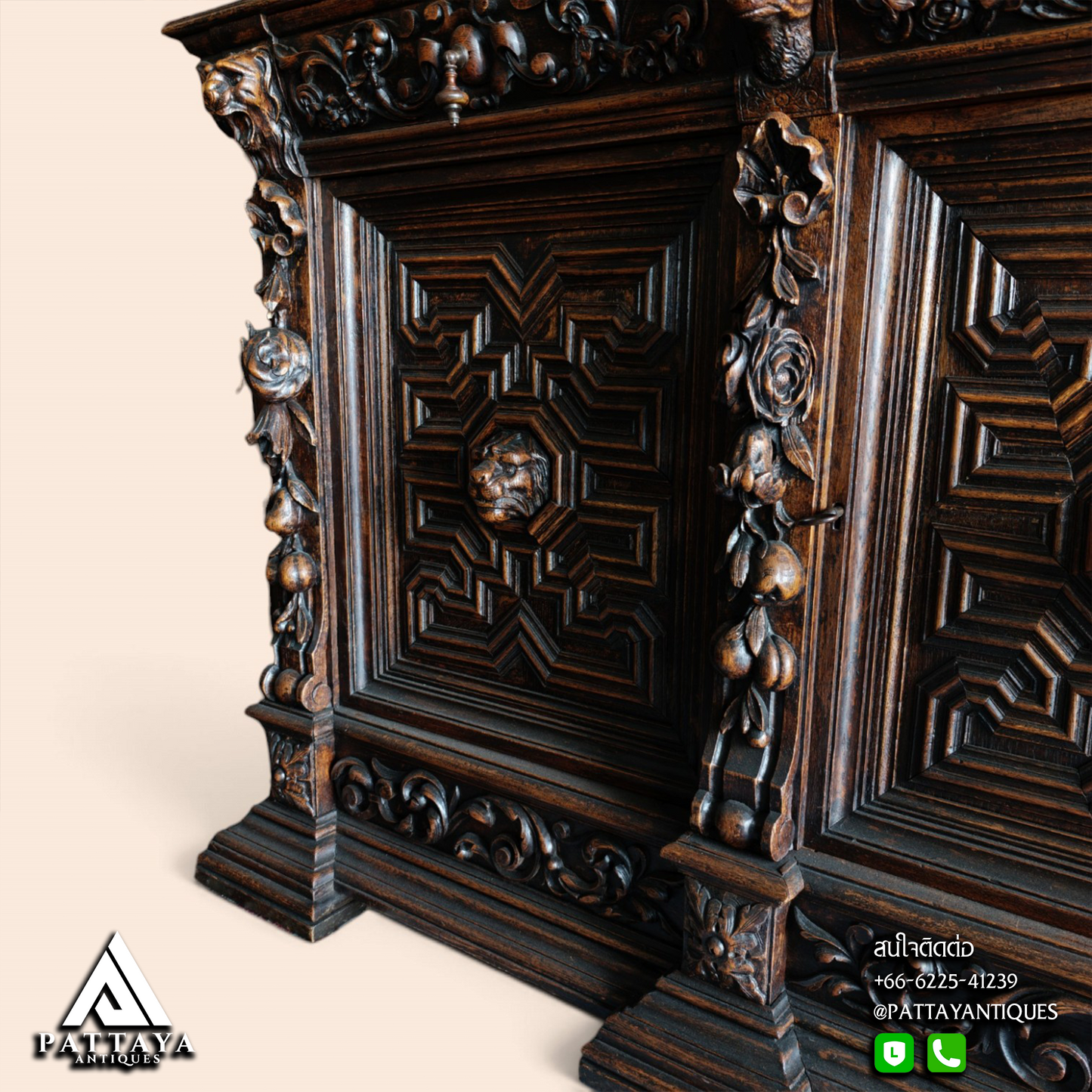 Very Large 19th Century Extremely Intricately Carved 8 Doors Display / Book Cabinet
