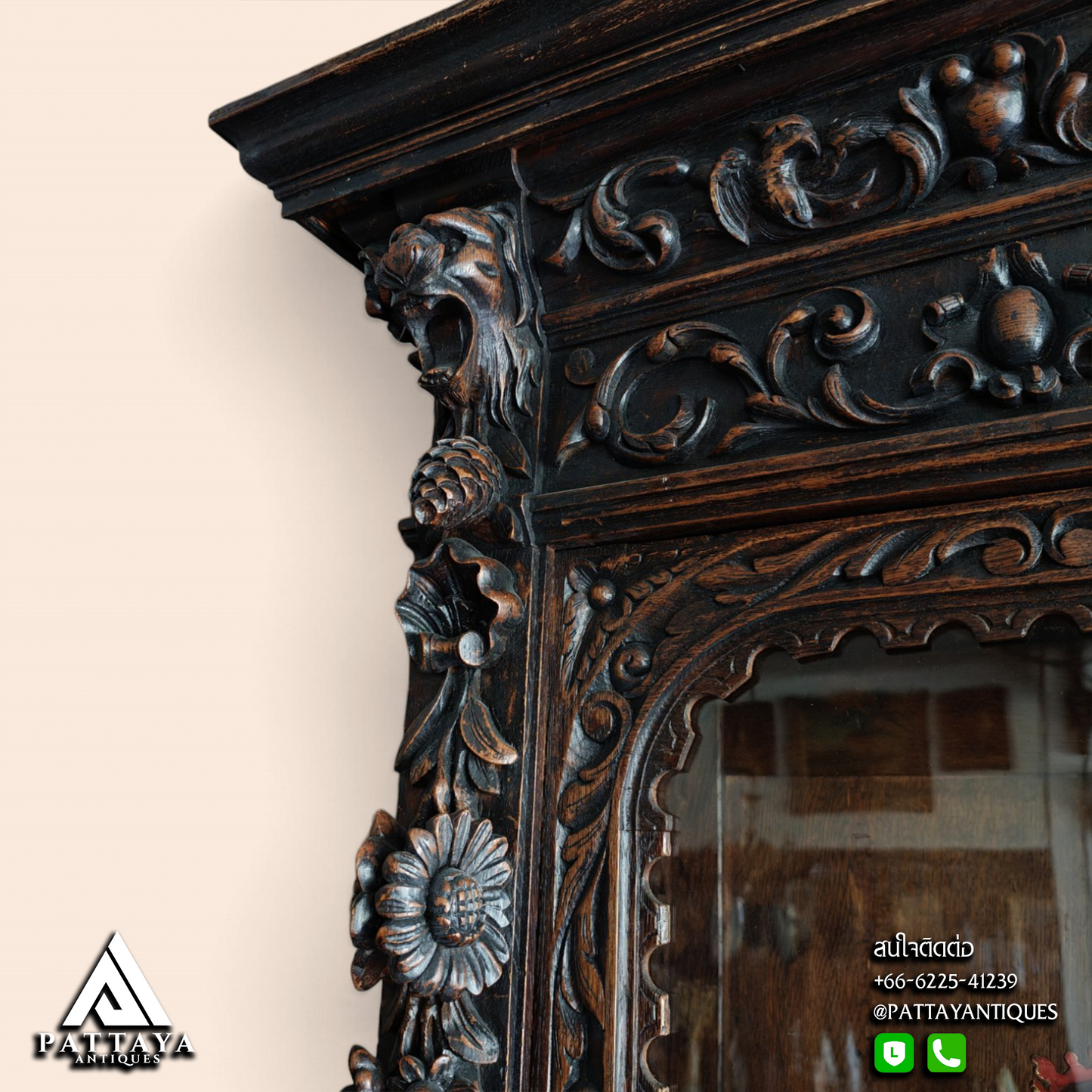 Very Large 19th Century Extremely Intricately Carved 8 Doors Display / Book Cabinet